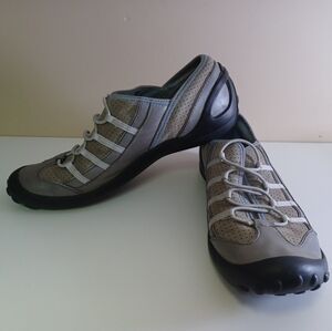 Clarks Privo Pr!vo Shoes Size 9 Womens Comfort Slip On Y2K Hiking Outdoor Ladies